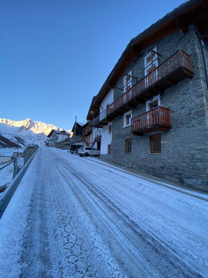 Ferienwohnung La Guida E L'Architetto Saint-Rhemy-En-Bosses Exterior foto